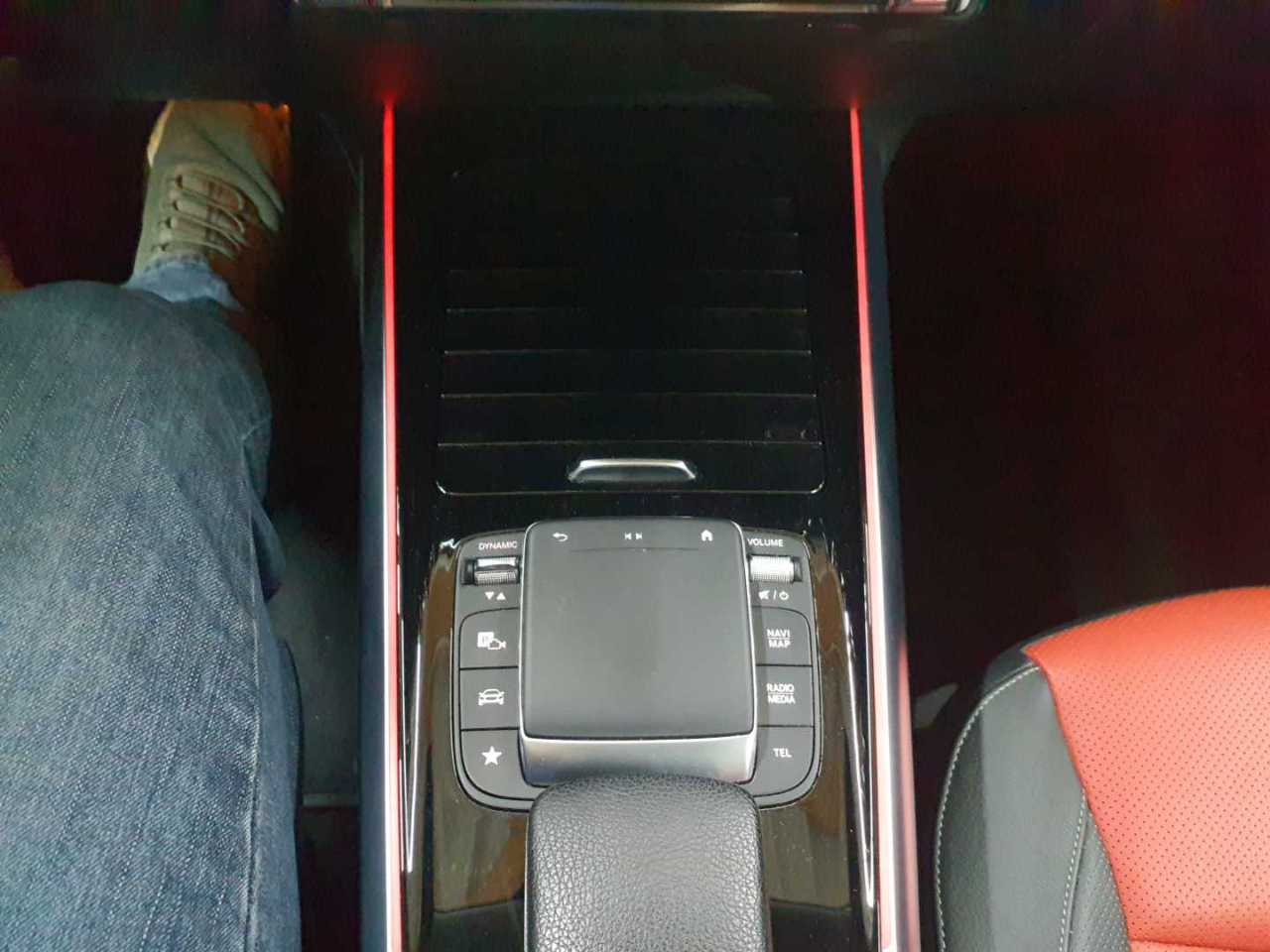 Mercedes-Benz B 250 e 8G-DCT AMG Line 10