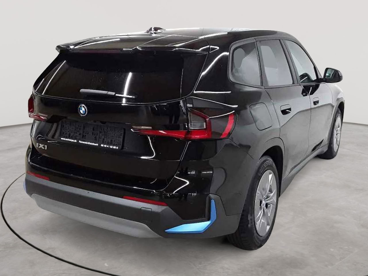 BMW iX1 xDrive30 4