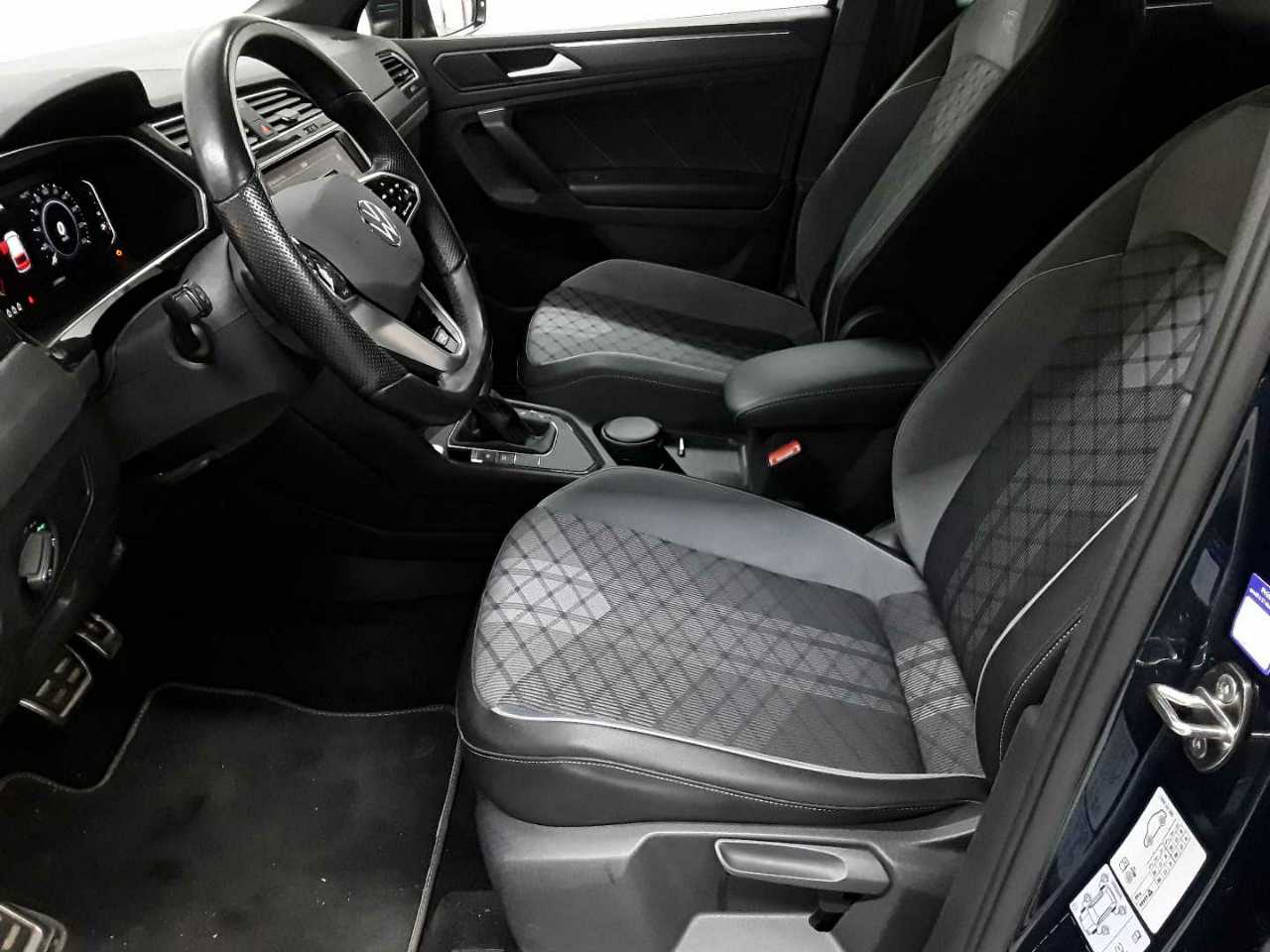Volkswagen Tiguan 1.4 eHybrid OPF DSG R-Line 7