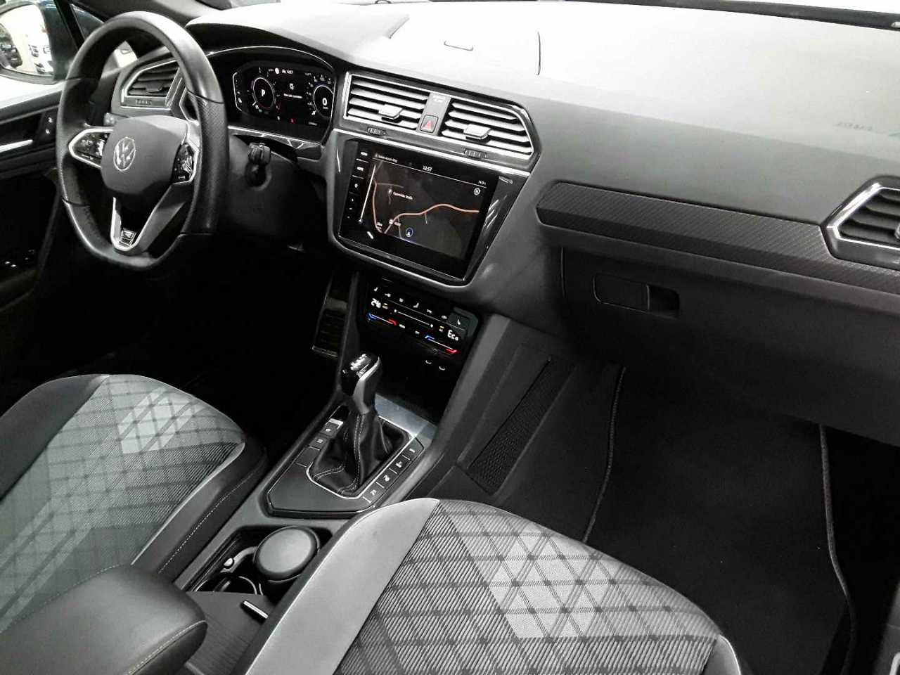 Volkswagen Tiguan 1.4 eHybrid OPF DSG R-Line 9