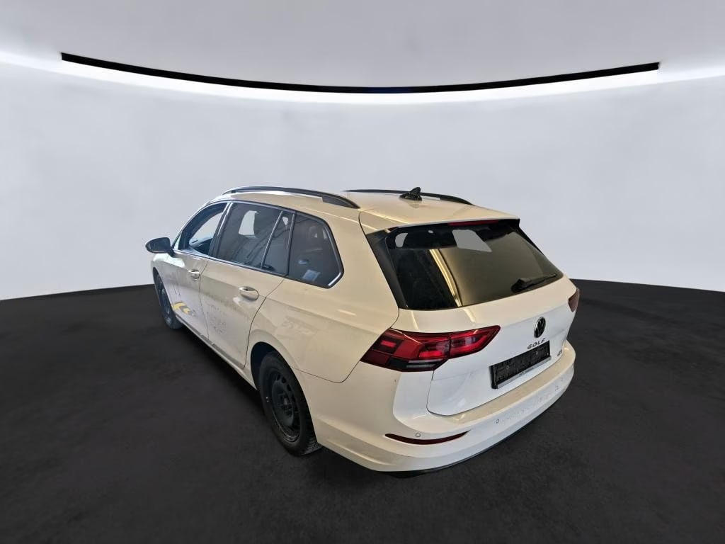 Volkswagen Golf 1.0 2023 3