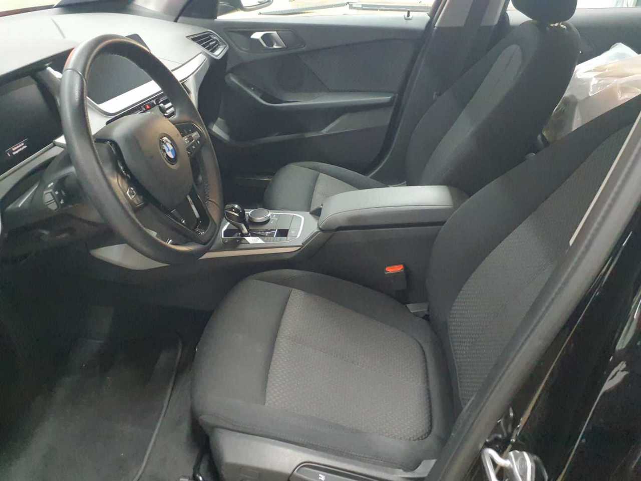BMW 118i Aut. Advantage 7