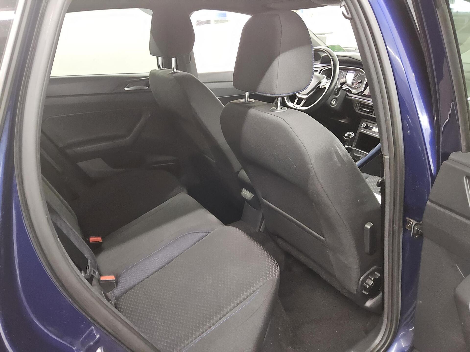 Volkswagen Polo 1.0 TSI United Navi Shz PDC AHK DAB+ 13