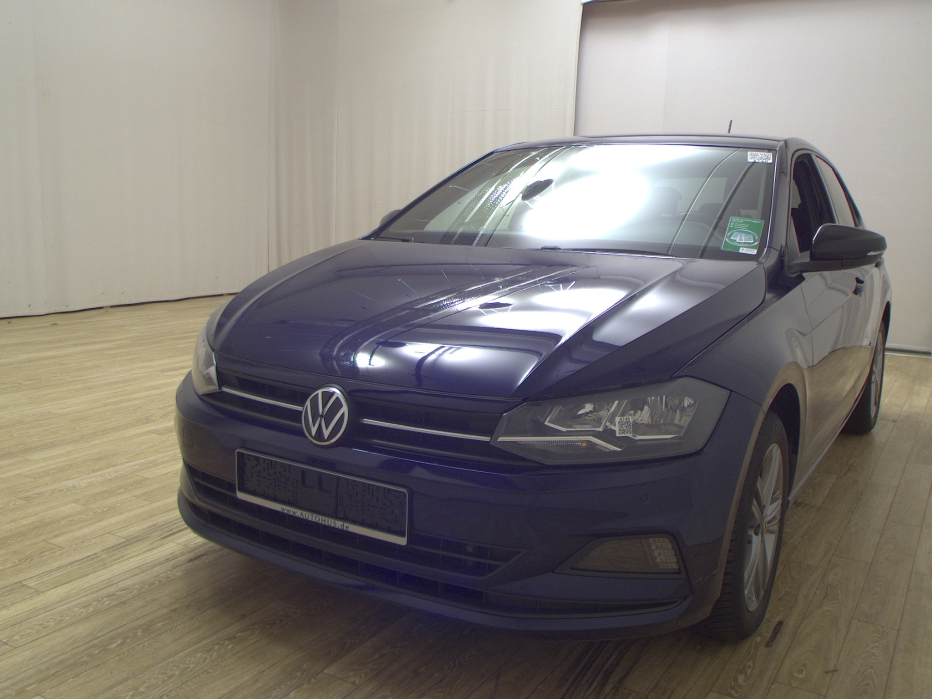 Volkswagen Polo 1.0 TSI United Navi Shz PDC AHK DAB+ 2