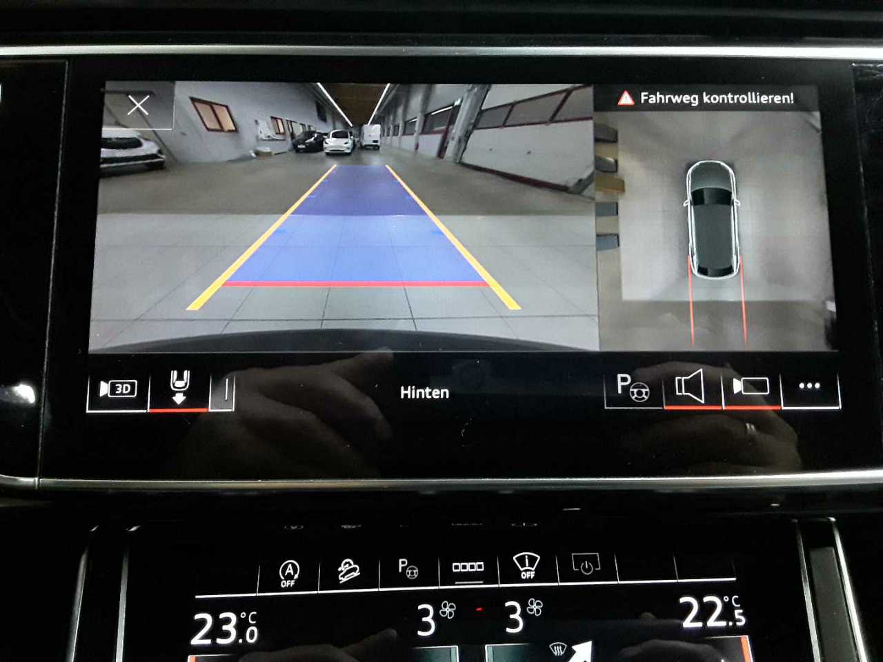 Audi S Q8 TFSI quattro tiptronic 16