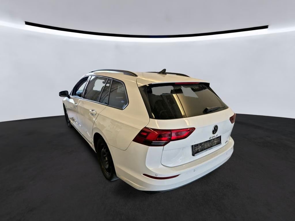 Volkswagen Golf 1.0 2023 3