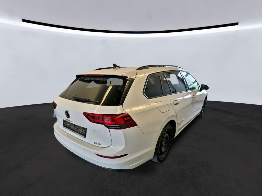 Volkswagen Golf 1.0 2023 4