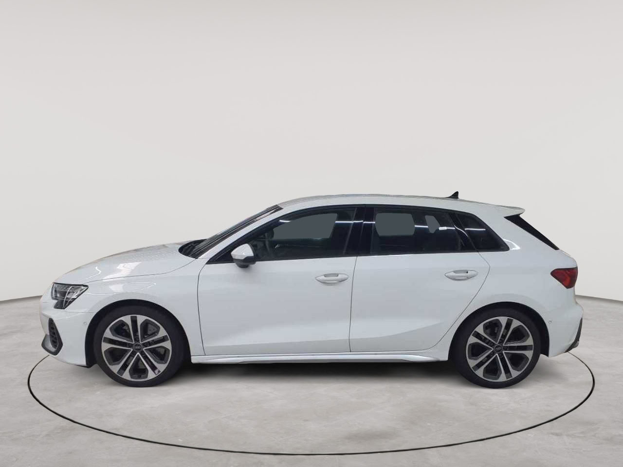 Audi S3 TFSI Sportback quattro S tronic 6