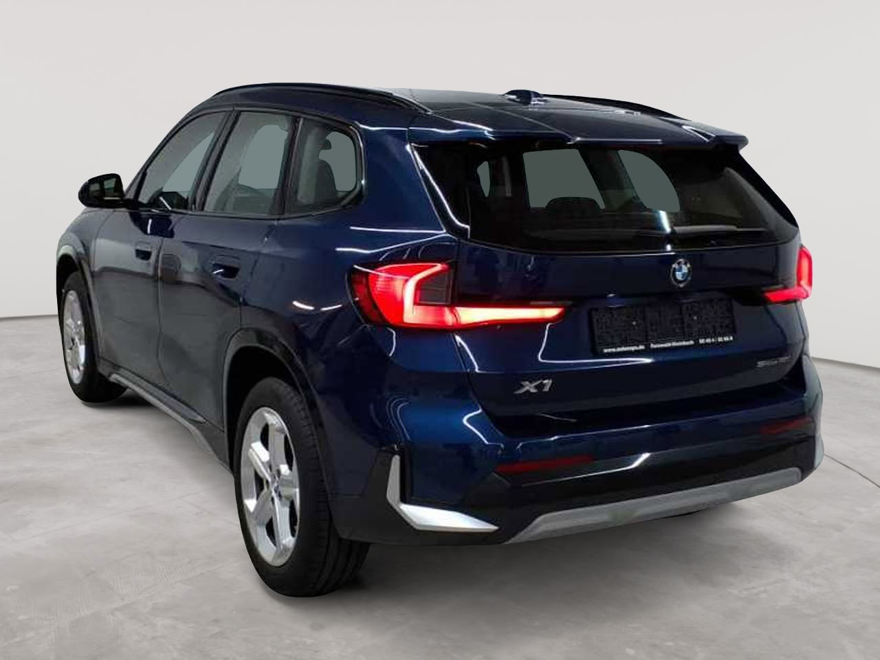 BMW X1 sDrive18i Aut. xLine 5