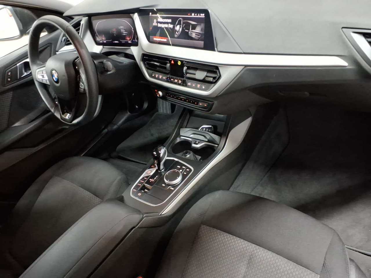 BMW 118i Aut. Advantage 9