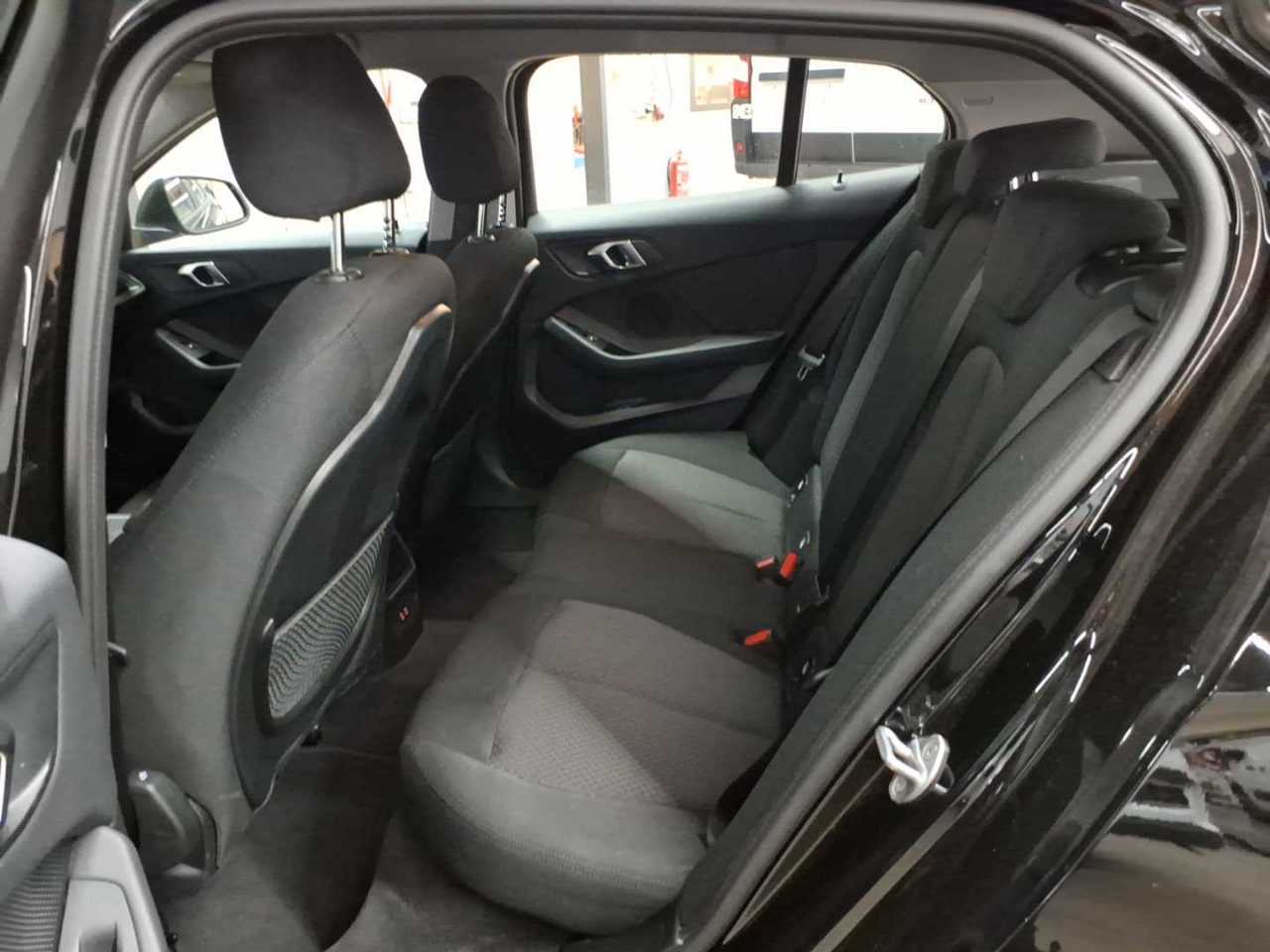 BMW 118i Aut. Advantage 13