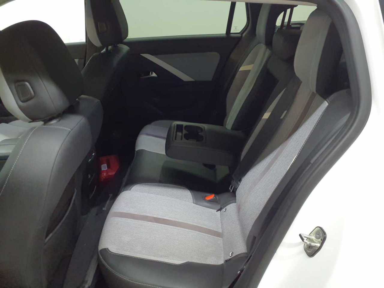 Opel Astra Sports Tourer 1.5 D Automatik Business Elegance 14