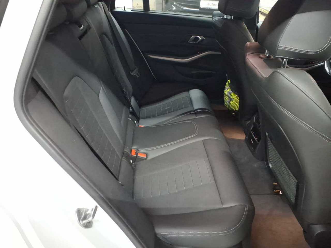 BMW 320d Touring xDrive Aut. 14