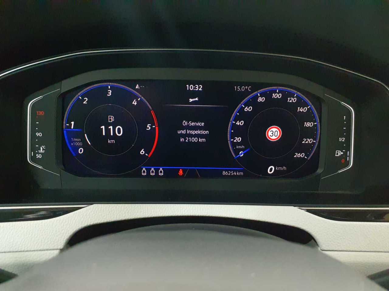 Volkswagen Passat Variant 2.0 TDI SCR Elegance 11
