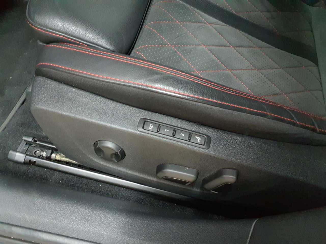 Skoda Octavia Combi 1.4 TSI iV DSG RS 20