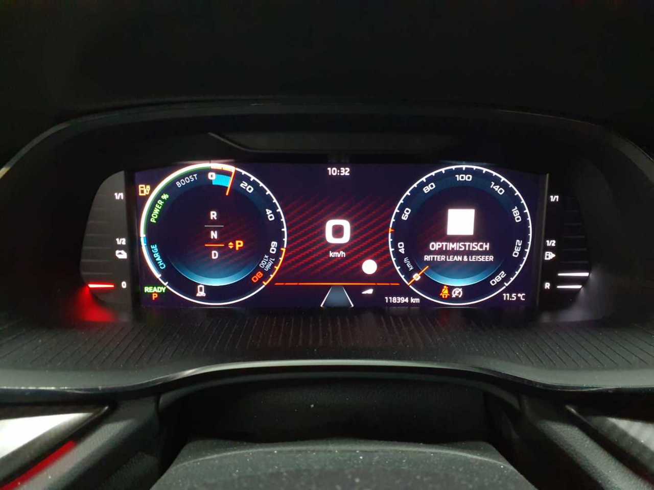 Skoda Octavia Combi 1.4 TSI iV DSG RS 11
