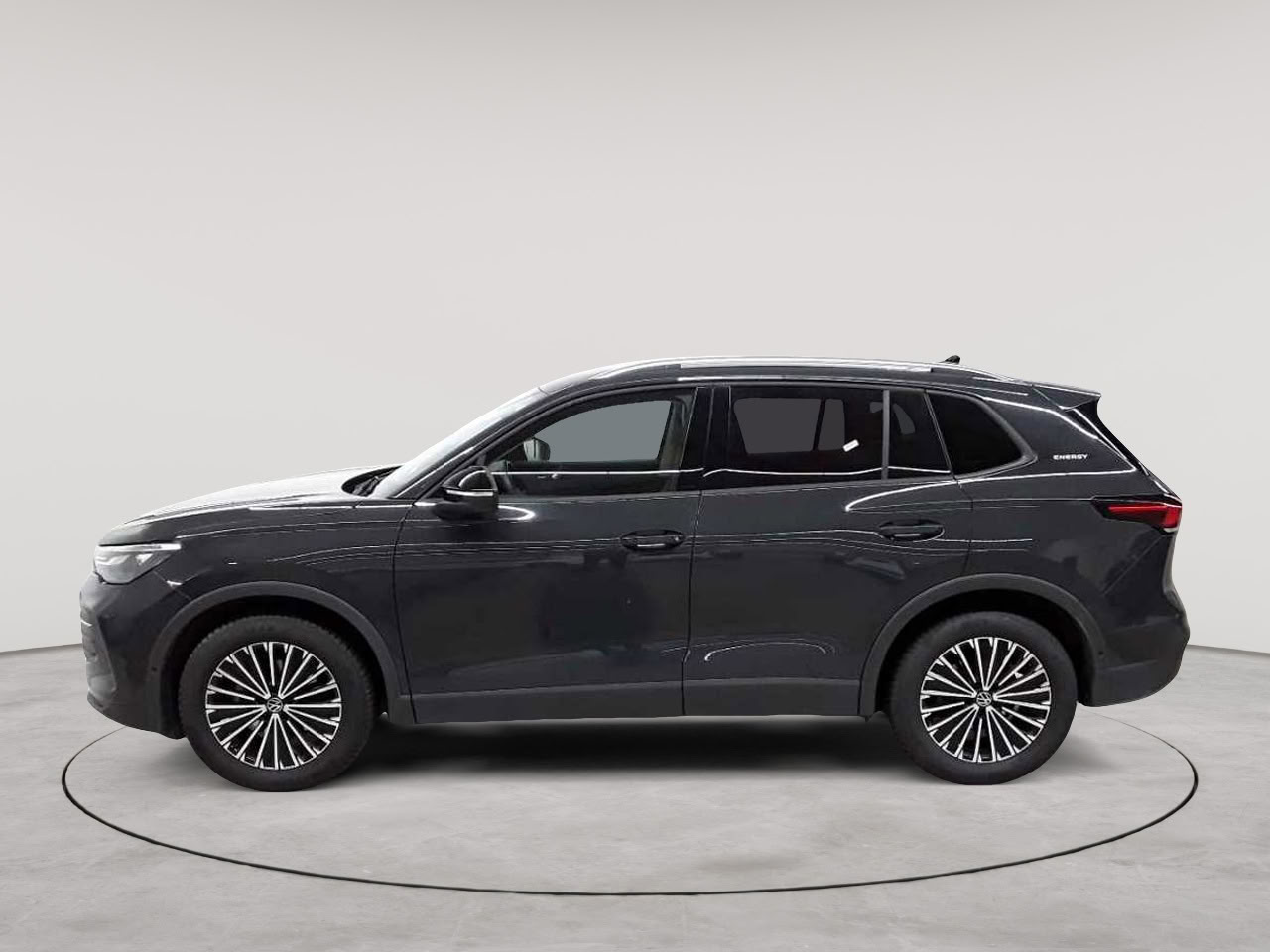 Volkswagen Tiguan 1.5 eTSI OPF DSG Energy 6