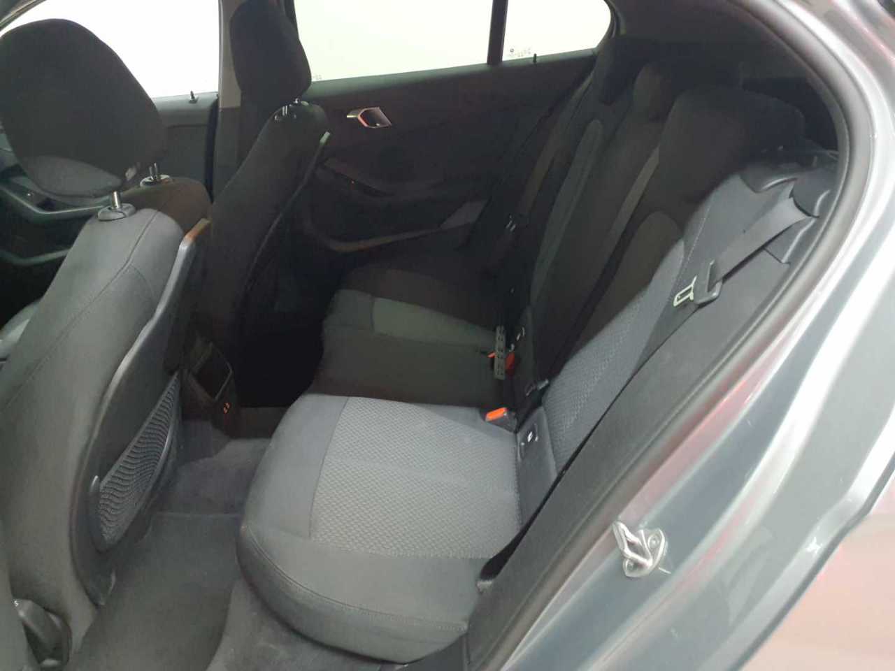 BMW 116i Advantage 14