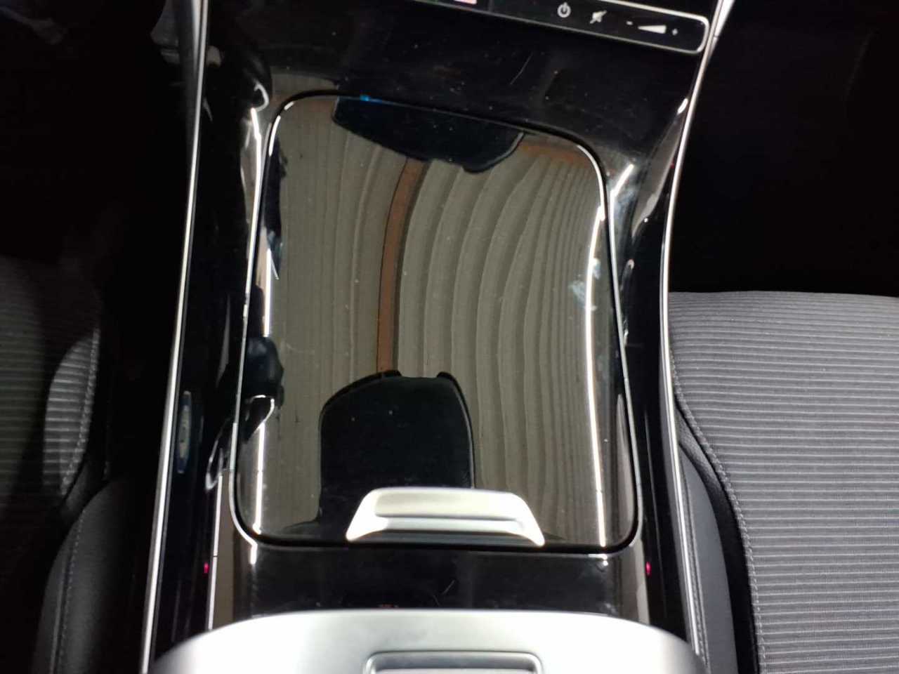 Mercedes-Benz C 200 d T 9G-TRONIC Avantgarde 10