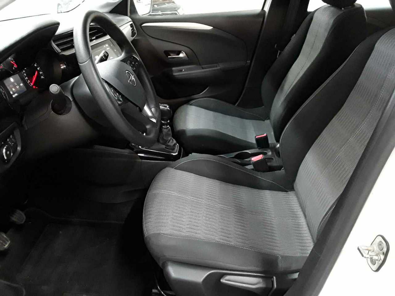 Opel Corsa 1.2 Start/Stop Edition 8