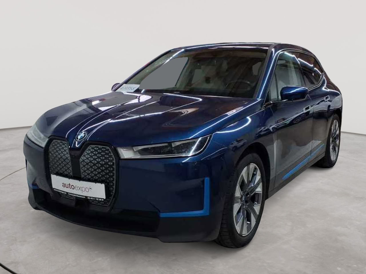 BMW iX xDrive40 2