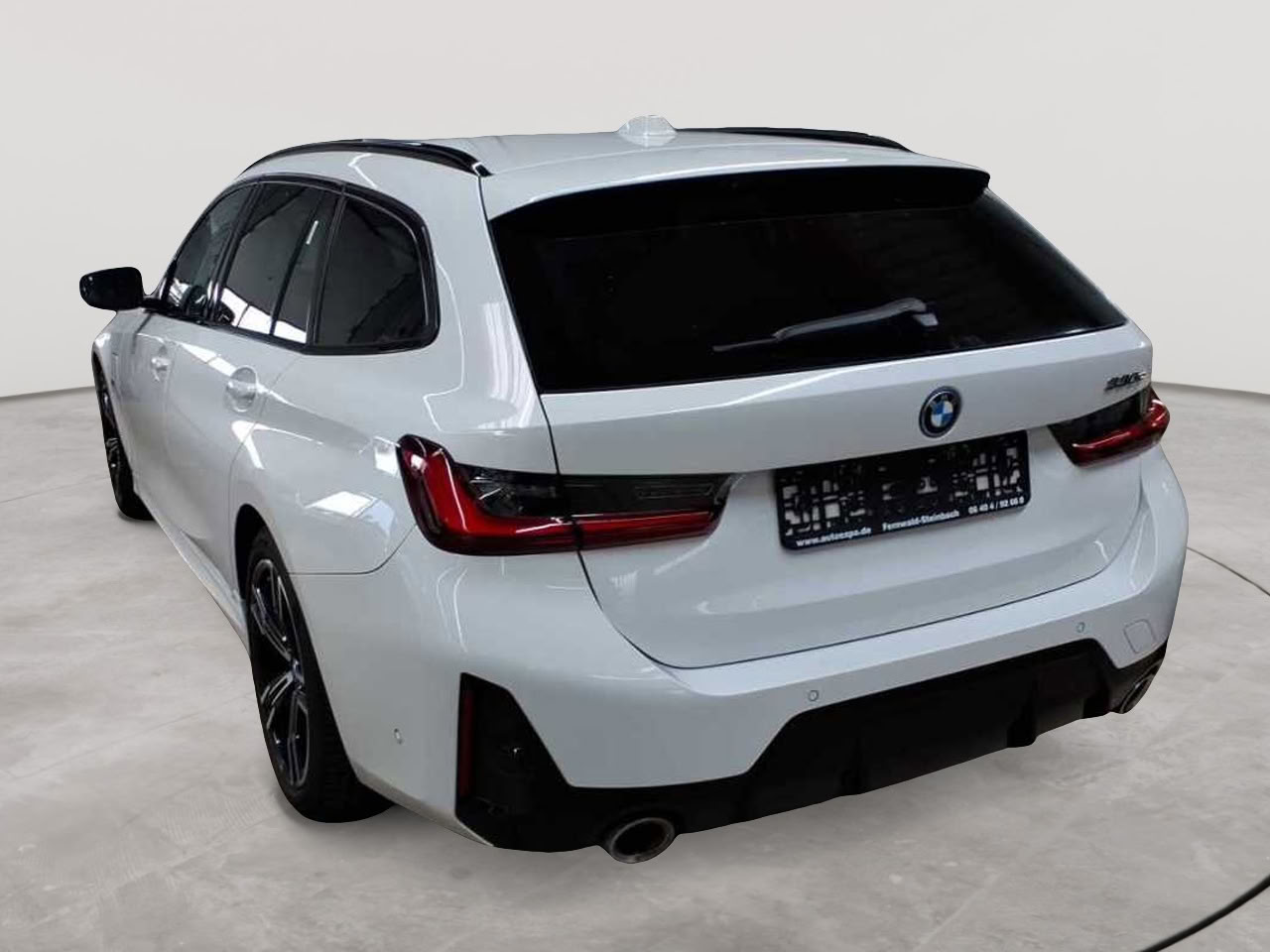 BMW 330e Touring Aut. 5
