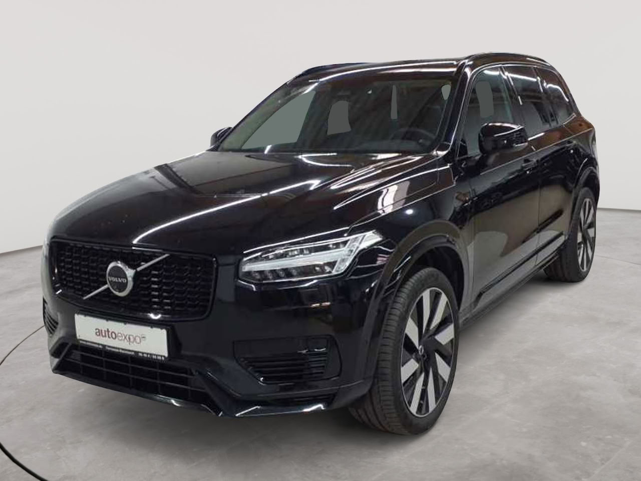 Volvo XC90 T8 AWD Recharge Plus Dark 2