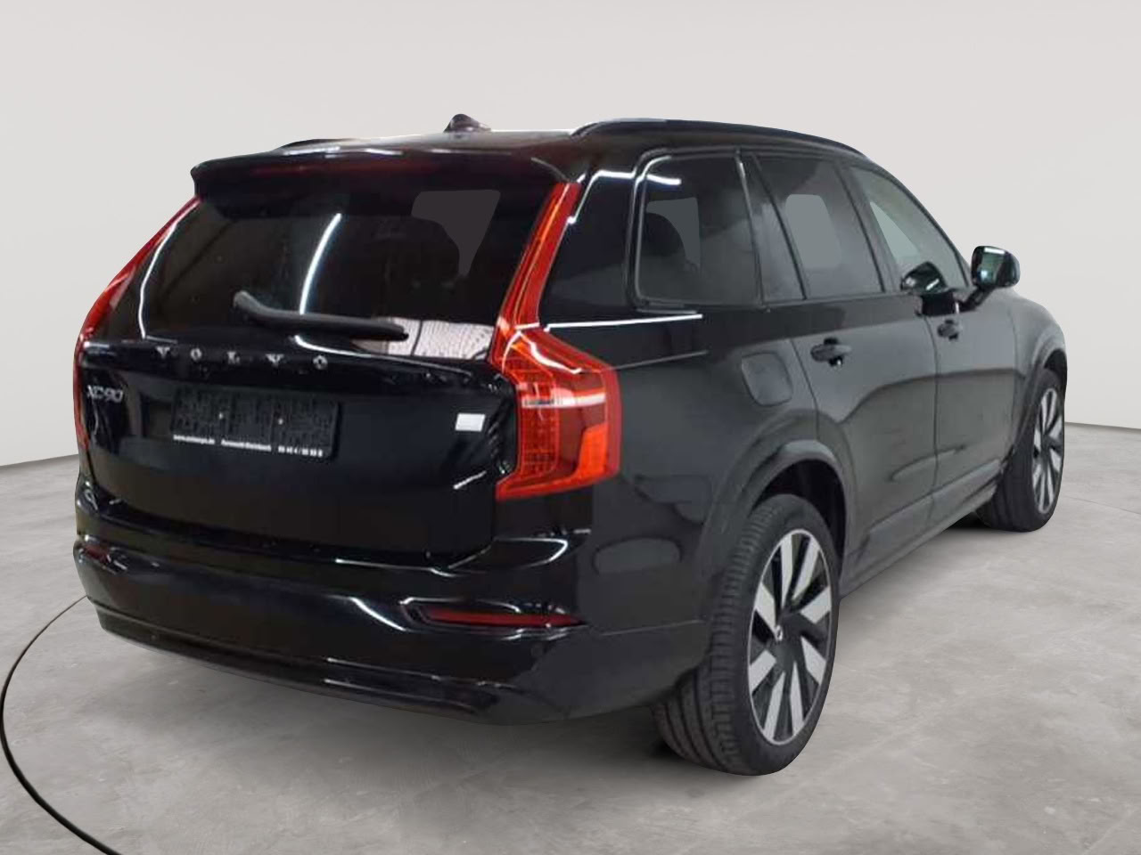 Volvo XC90 T8 AWD Recharge Plus Dark 4