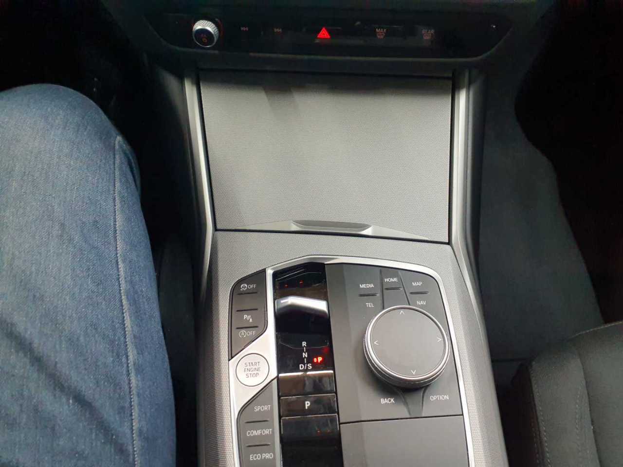 BMW 318i Touring Aut. 10