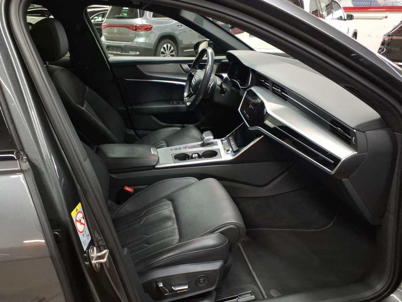 Audi A6 Avant 55 TFSI e quattro S tronic sport 8