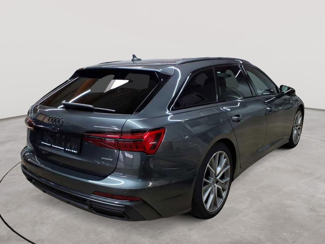 Audi A6 Avant 55 TFSI e quattro S tronic sport 4
