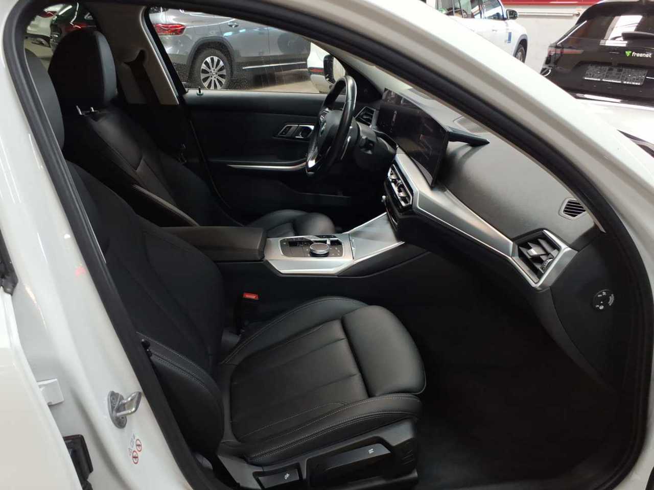 BMW 320d Touring Aut. 8