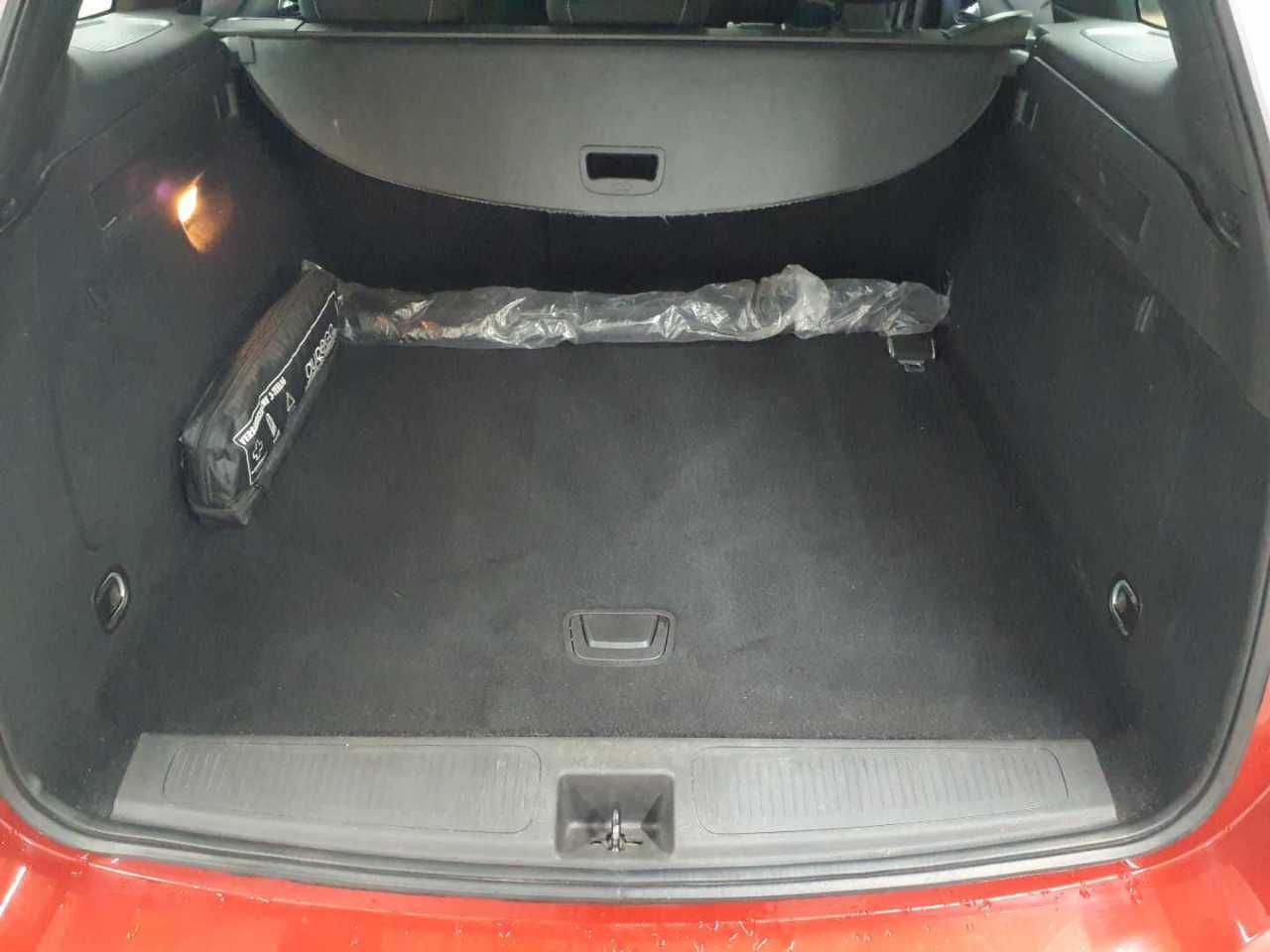 Opel Astra 1.2 Turbo Start/Stop Sports Tourer Business Edition 16