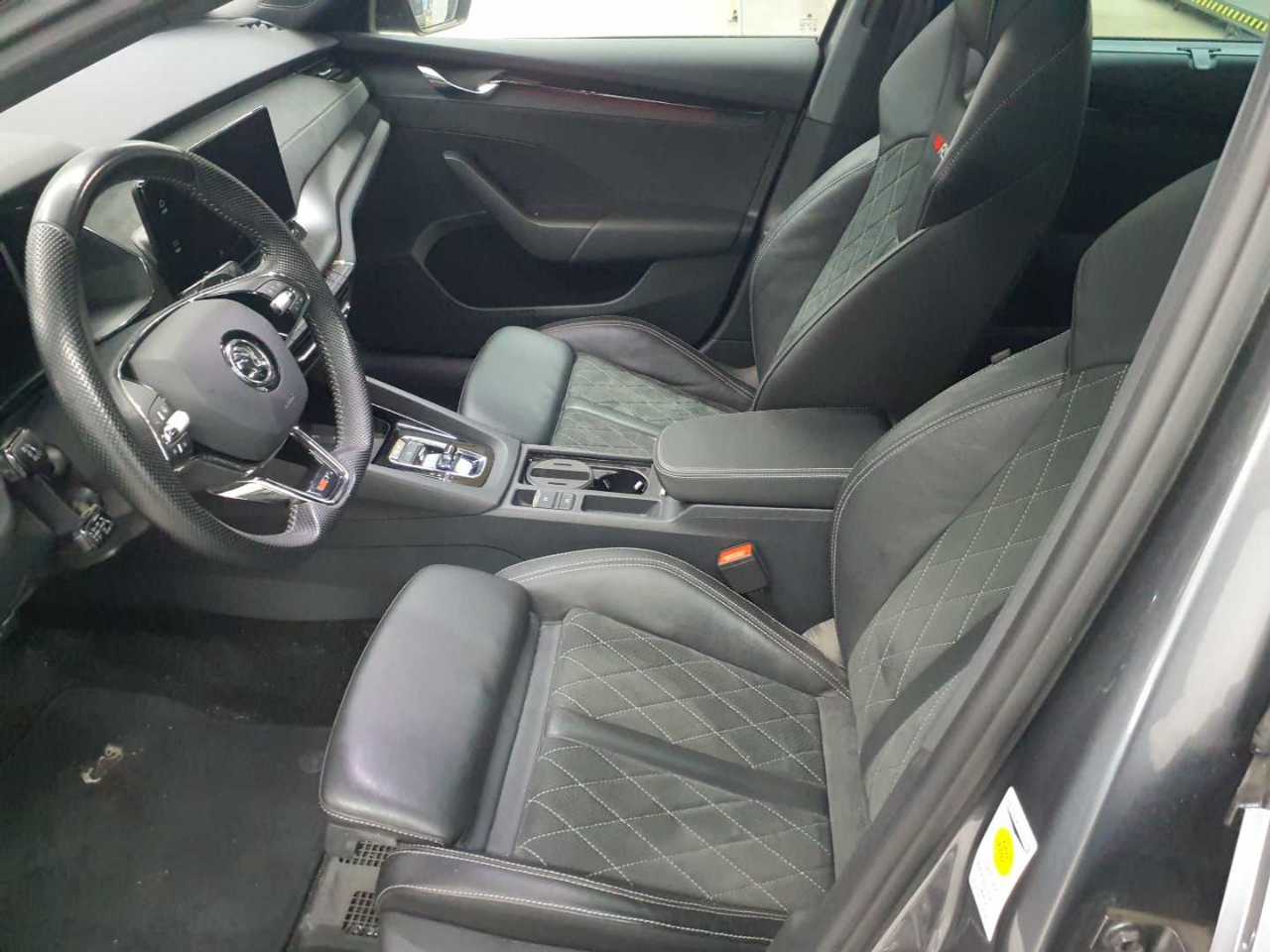 Skoda Octavia Combi 2.0 TDI DSG 4x4 RS Plus 7
