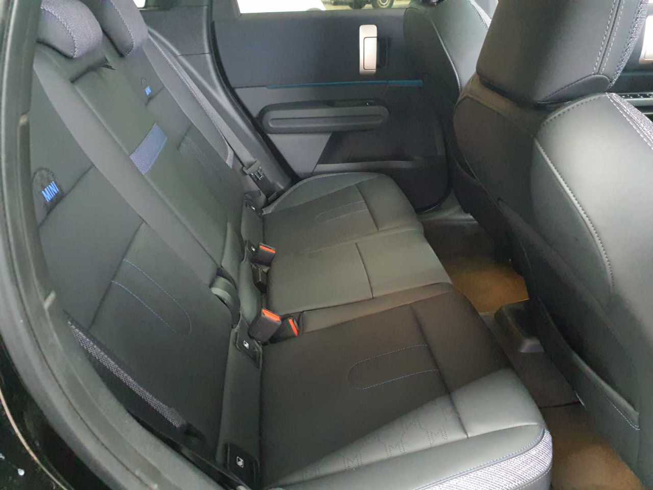 Mini Countryman C Classic Trim 14