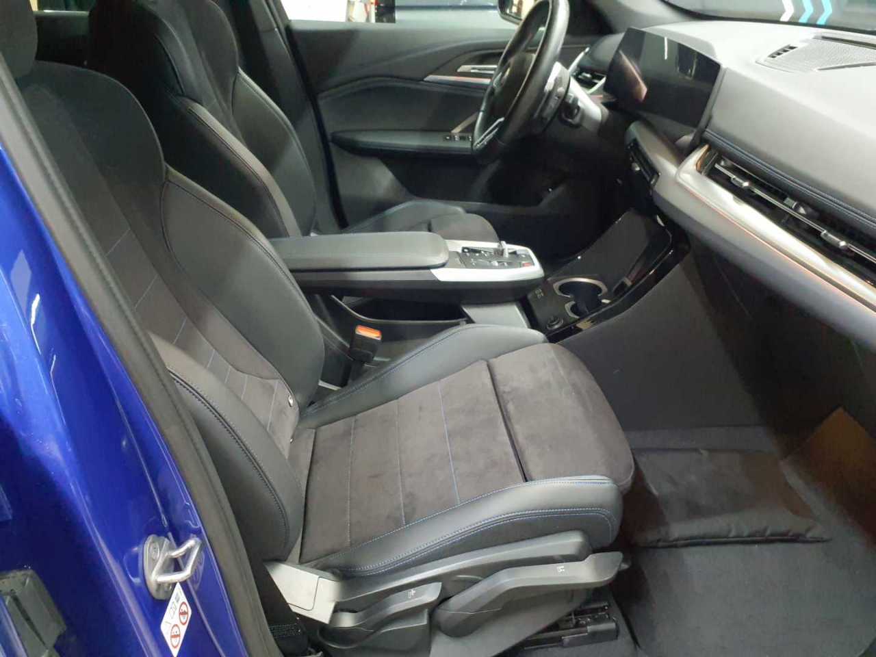 BMW X1 sDrive18d Aut. M Sportpaket 8