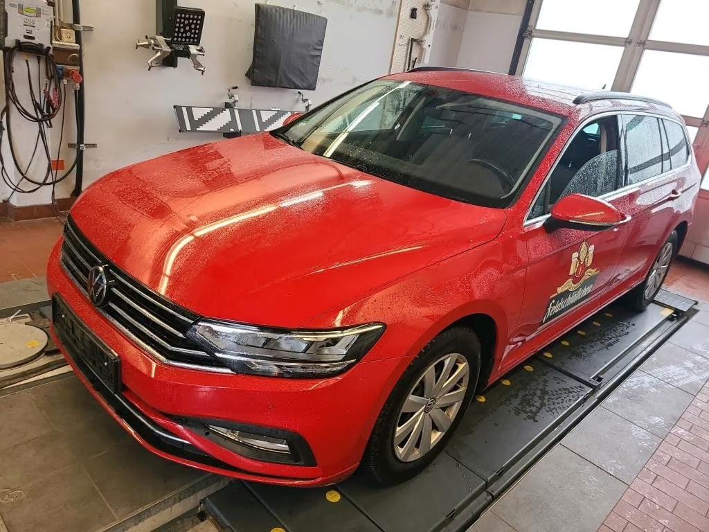 Volkswagen Passat Variant 2.0 2023