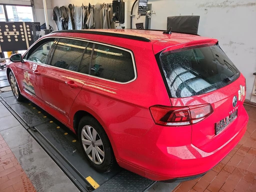 Volkswagen Passat Variant 2.0 2023 3