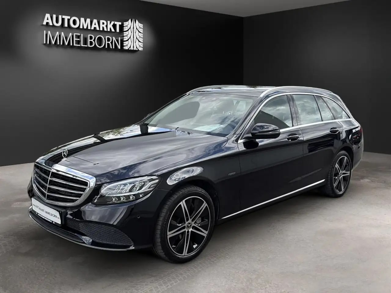 Mercedes-Benz C 300 e Exclusive Panorama*Teilleder*LED*18*DAB* 4