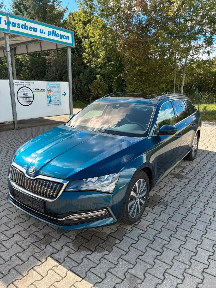 Skoda Superb 1.4 2022