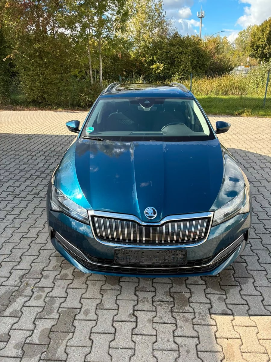 Skoda Superb 1.4 2022 2