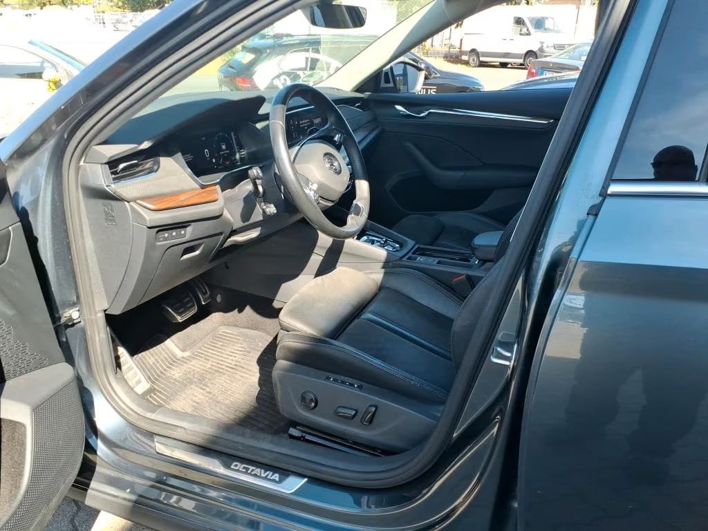 Skoda Octavia 2.0 2021 5