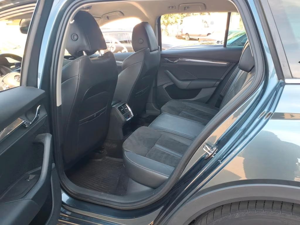 Skoda Octavia 2.0 2021 6