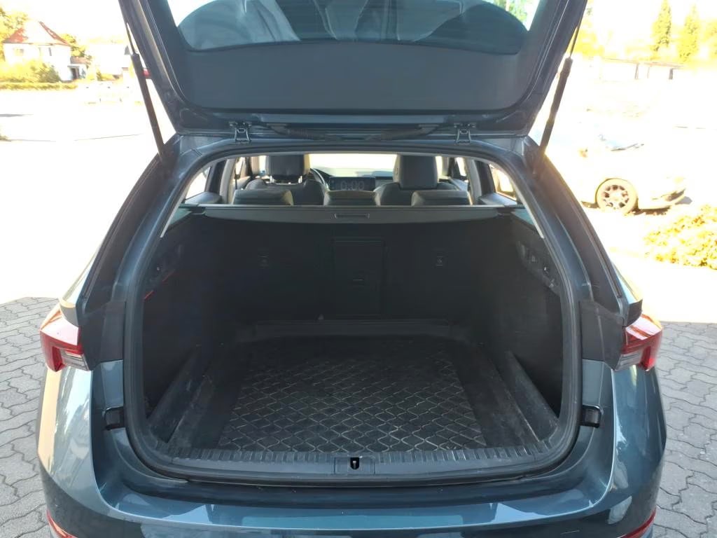 Skoda Octavia 2.0 2021 7
