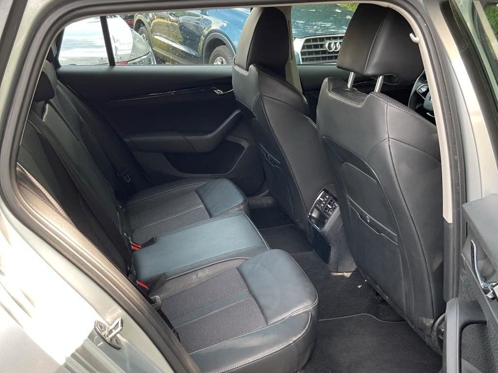 Skoda Octavia 2.0 2021 6