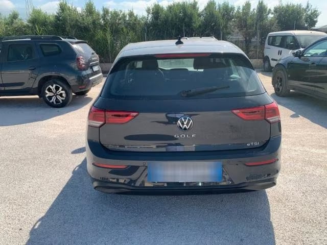 Volkswagen Golf 1.0 2023 4