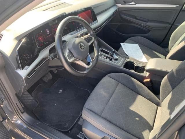 Volkswagen Golf 1.0 2023 6