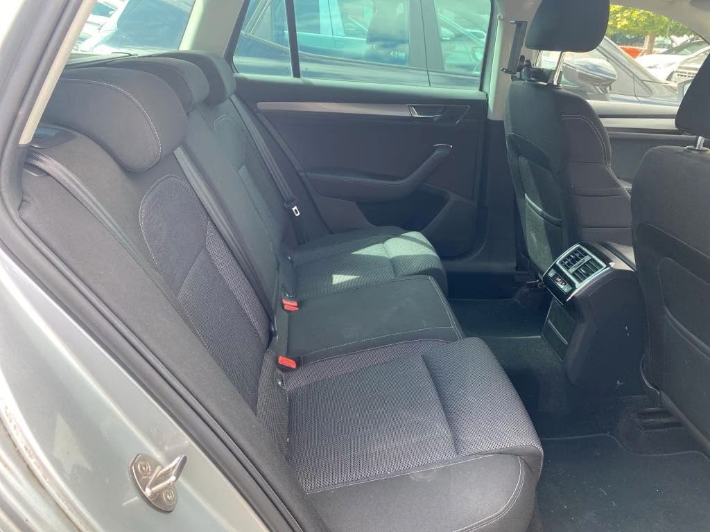 Skoda Superb 1.4 2022 6