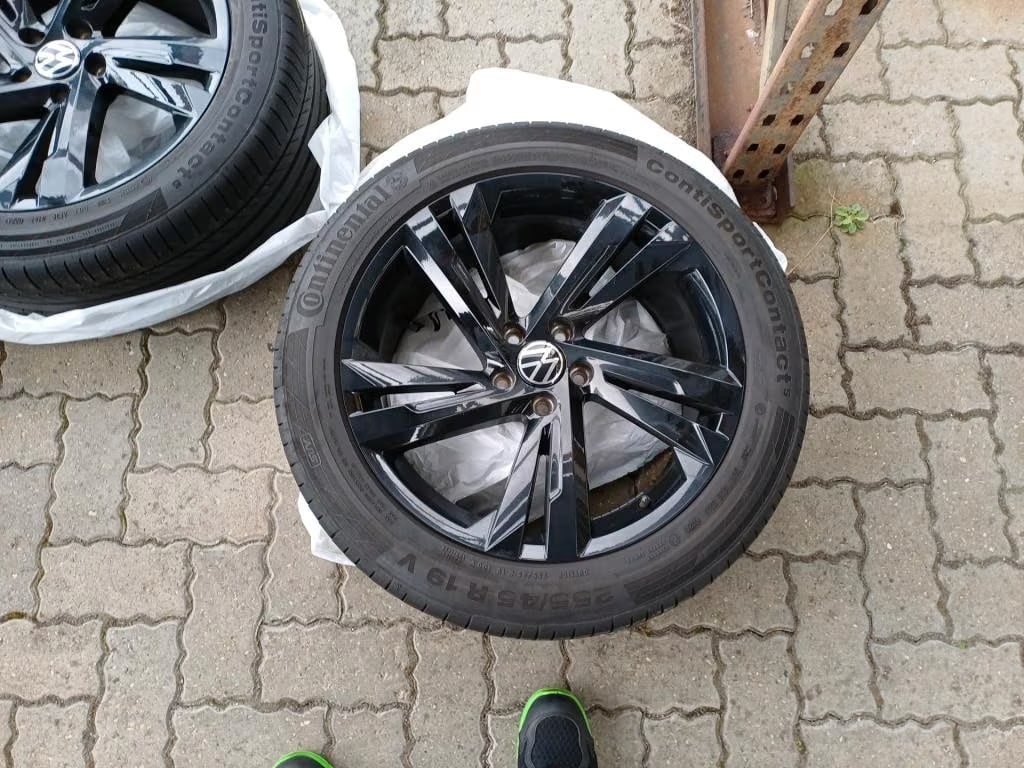 Volkswagen Tiguan 2.0 2023 8