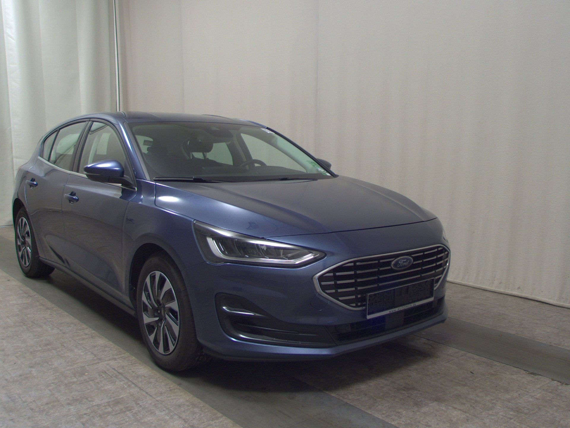 Ford Focus 1.5 EB Titanium Navi LED Shz PDC 3